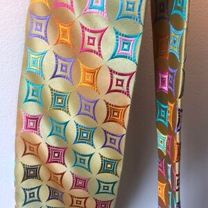 Vintage hand-sewn silk tie by Robert Talbott. Made in USA